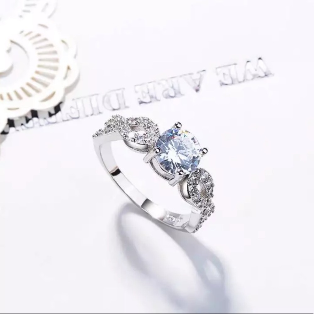 Silver Zirconia ring